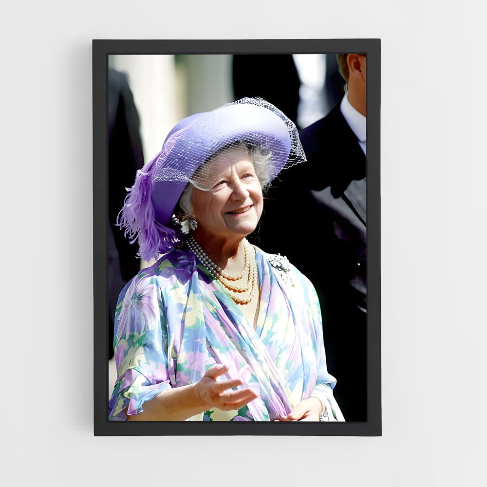 ap-the queen mother-1 cadre Noir