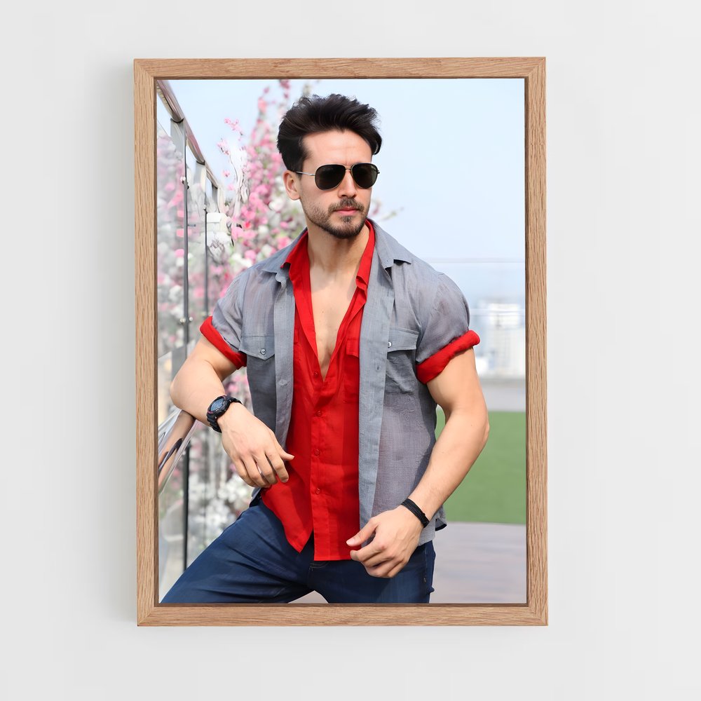 ap-tiger shroff-10 cadre Bois clair