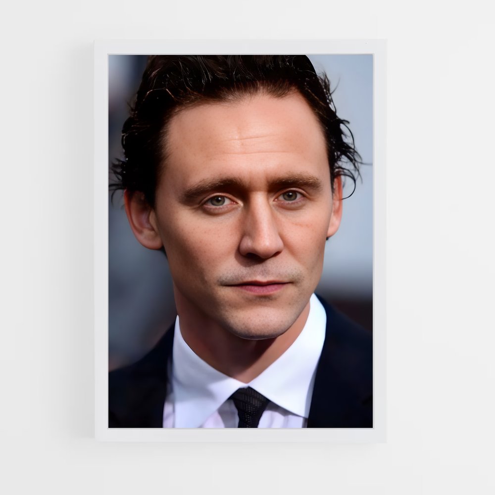 ap-tom hiddleston-1 cadre Blanc