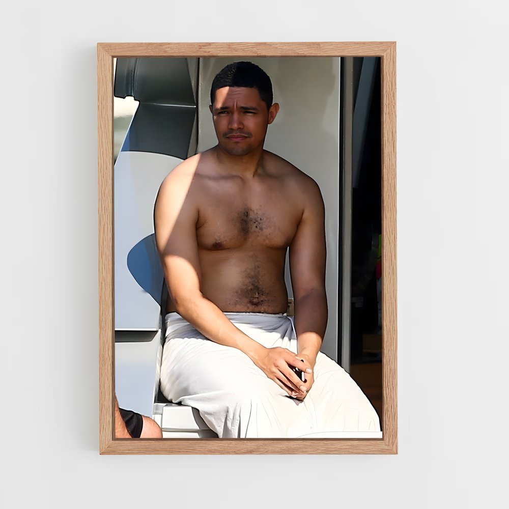 ap-trevor noah-2 cadre Bois clair