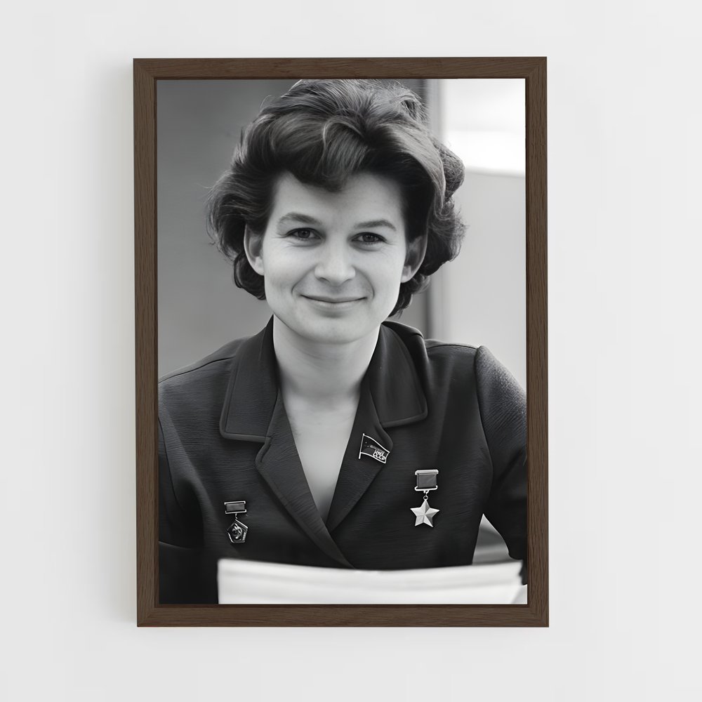ap-valentina tereshkova-3 cadre Bois foncé