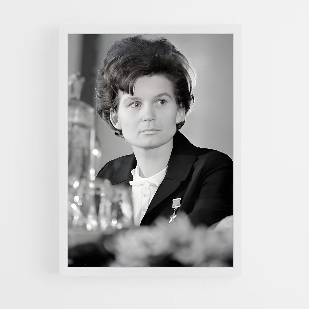 ap-valentina tereshkova-5 cadre Blanc