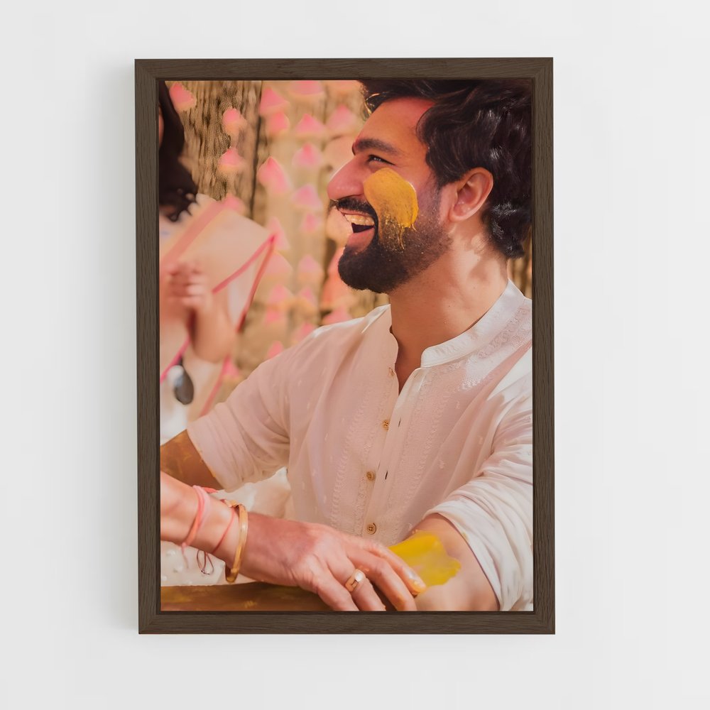 ap-vicky kaushal-10 cadre Bois foncé