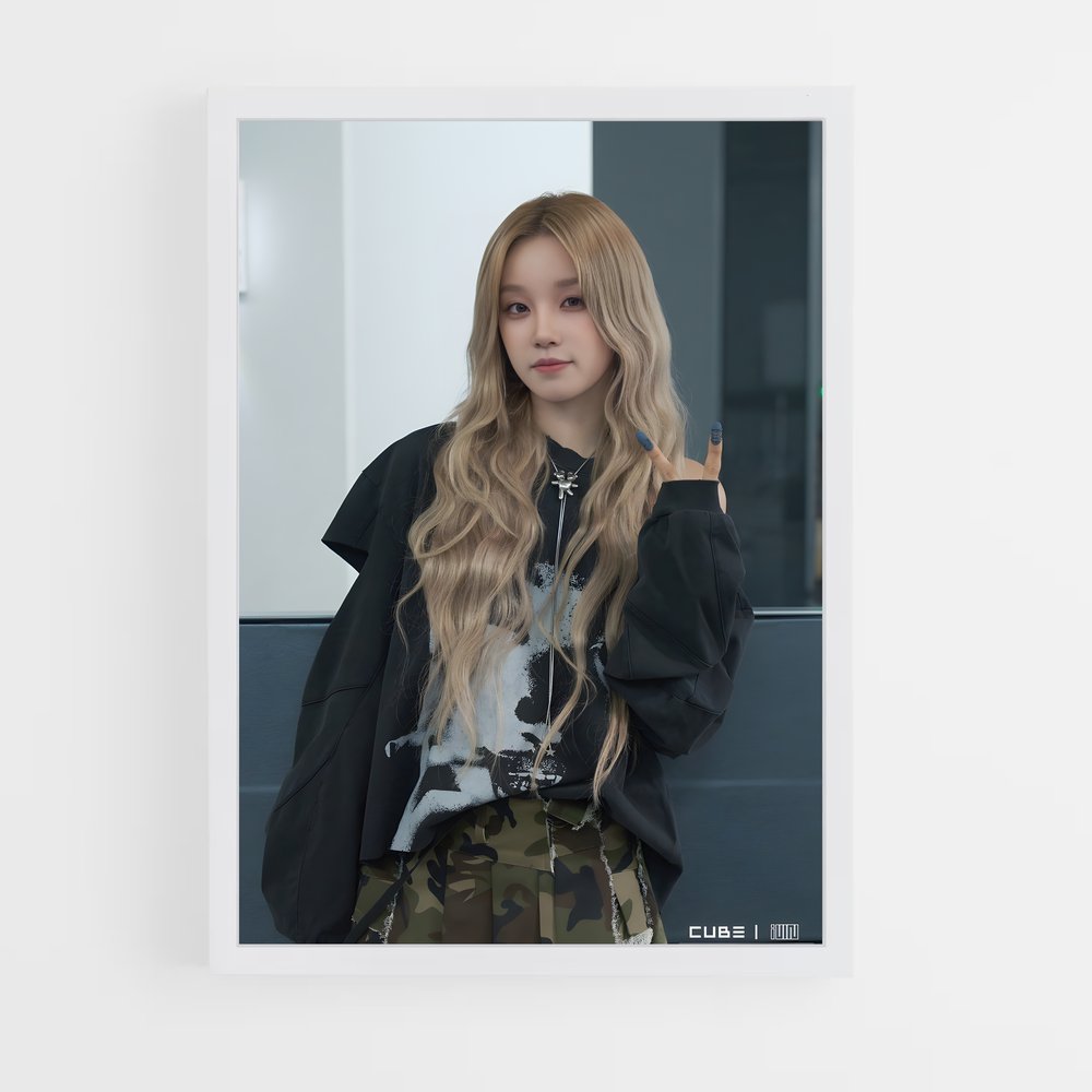 ap-yuqi-3 cadre Blanc