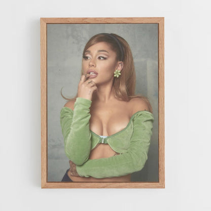 Pôster Ariana Grande Verde